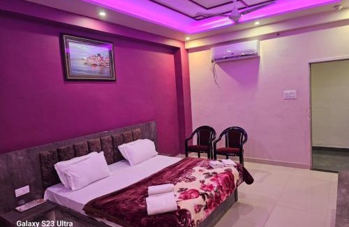 Varanasi Hotel | Top-Rated GRG Kashi Inn with Ocean View near Ganga Rajghat