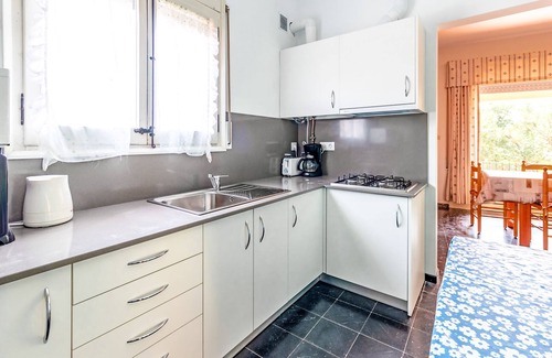 Llanca Apartment | Grifeu 14 - Oceanfront Apartment with Garden Terrace