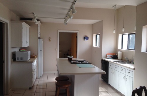 Bemus Point Apartment | Griffith’s Bay Lakefront: Pet-Friendly Retreat with Pool