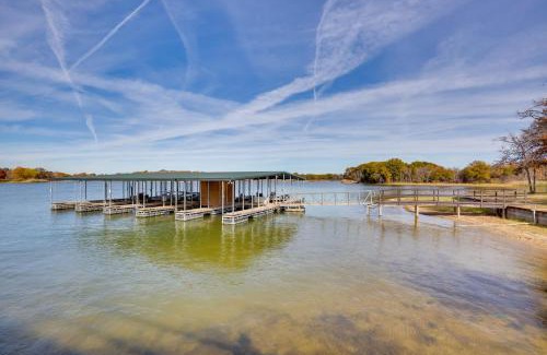 Cayuga Apartment | Pet-Friendly Waterfront Cabin with Dock Access & Top Score