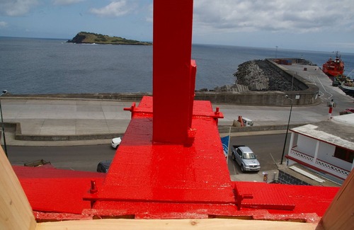 Santa Cruz da Graciosa Cottage | Unwind at Grindstone Beach Mill - Oceanfront Retreat in Graciosa