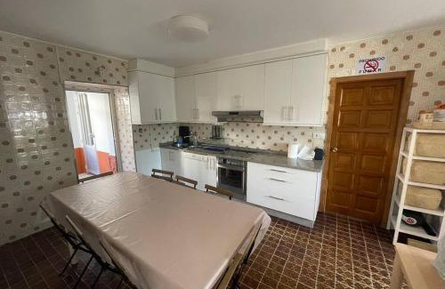 Corrubedo House | Discover Grip Surf Beach House Corrubedo - 4-Star Escape