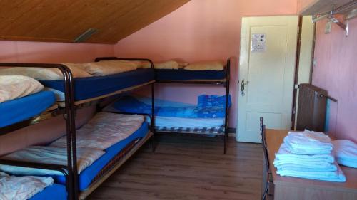 Parpan Hotel | Experience Grischalodge: Mountain Views and Relaxing Amenities