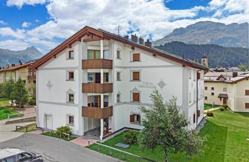 Celerina-Schlarigna Apartment | Pet-Friendly Grischalva 2 in Celerina - Rated 9/10 by Guests