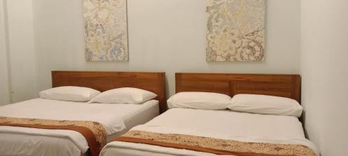 Sampalan House | Discover Griya Nusa: Family-Friendly with Hot Tub & Breakfast