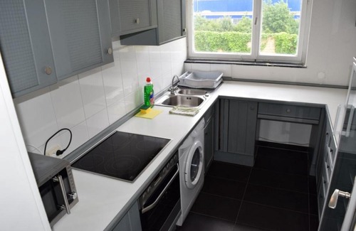 Stuttgart Apartment | Spacious Apartment in Hedelfingen - Family-Friendly Retreat