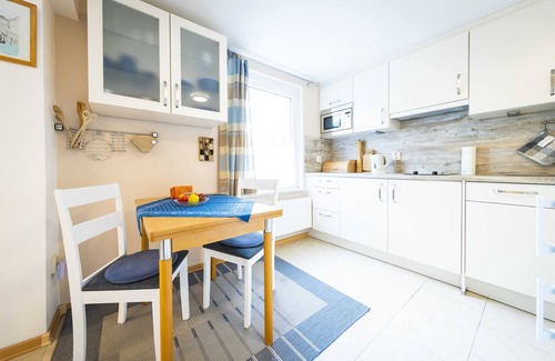 Kirchdorf Apartment | Family-Friendly Schusterklause with Ocean Views and Kitchen