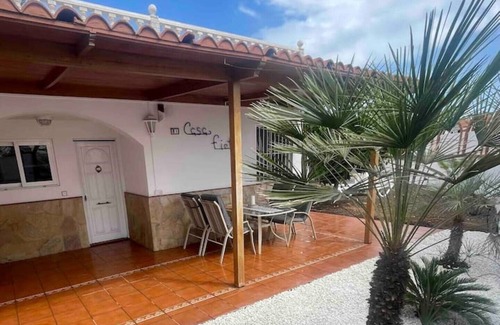 Playa del Ingles Apartment | Private Oasis: Großer Bungalow with Ocean Views & Spa