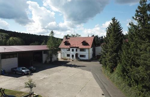 Burgpreppach Apartment | Family-Friendly Horse Farm Retreat Near Bamberg & Coburg