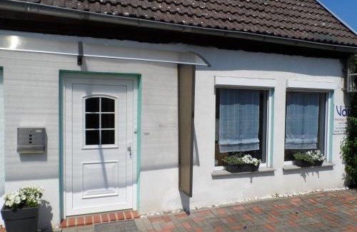 Muritz Apartment | Cozy Rustic Apartment on Röbel's Edge with Balcony Views