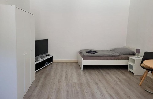 Bad Grund Apartment | Cozy Monteurwohnung with Hot Tub & Breakfast Near Nina
