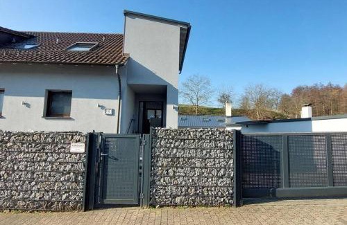Kleinbreitenbach Apartment | Spacious 10-Person Vacation Apartment in Odw - Rated 9.8