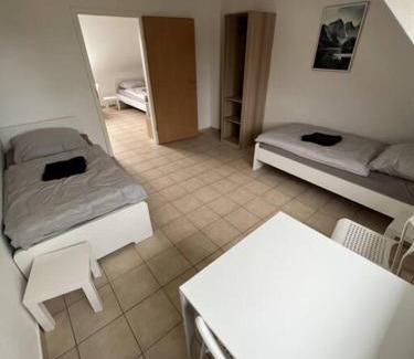Moenchengladbach Apartment | Spacious MG 32: Family-Friendly Stay for Up to 5 Guests