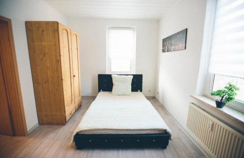 Schwarza Apartment | Relax in Comfort with Whirlpool, Netflix & Ocean Views