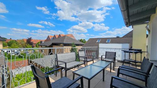 Loehne Apartment | Spacious 5-Room Apartment with Parking near A2 & A30