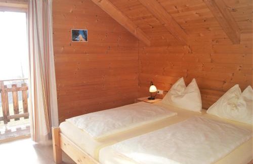 Poellauberg House | Spacious Holiday Home with Ocean View and 5 Bedrooms