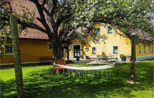 Muerzsteg House | Pet-Friendly Groes Ferienhaus Muerzsteg with Hot Tub