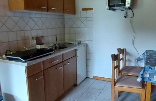 Ihlow Apartment | Guest Rated: 10/10 at Großes Meer with Family-Friendly Amenities