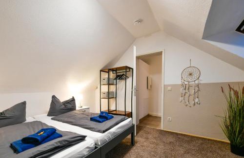 Gallinchen Apartment | Spree Apartment: Spacious 3-Bedroom Retreat for Families