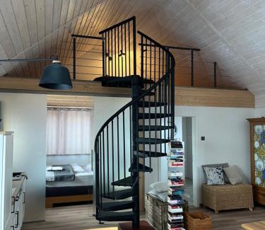 Neuruppin Apartment | Stunning Oceanfront Getaway with Panoramic Views