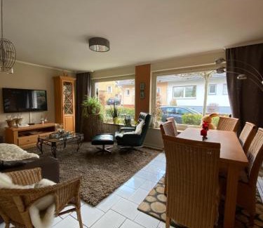 Burgaltendorf Apartment | Cozy Monteurwohnung with Ocean View and Guest-Approved Rating
