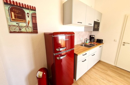Gonsenheim House | Bright and Welcoming "Burgunder" Apartment in Gonsenheim
