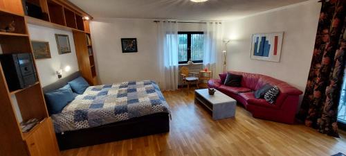 Zell am Main Apartment | Spacious Terrace Apartment in Zell, Würzburg - Rated 9/10