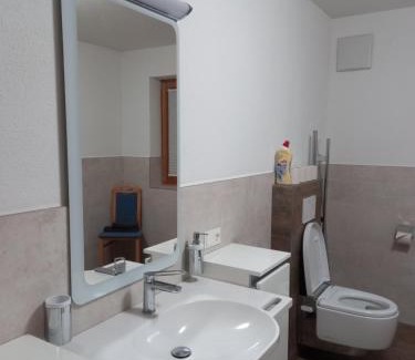 Hollenzen Apartment | Accessible Apartment Georg in Mayrhofen - Guest Rated 10/10