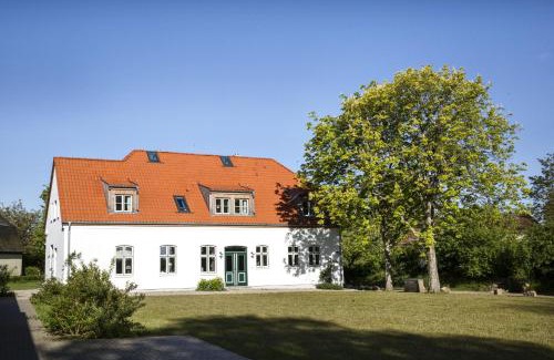 Pommerby House | Spacious Country House Near the Baltic Sea with Garden & Sauna