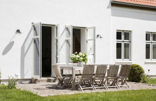 Pommerby House | Spacious Country House Near the Baltic Sea with Garden & Sauna