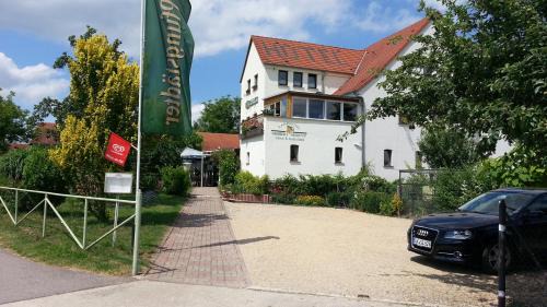 Naumburg House | Family-Friendly GROBER's Reiterhof with Great Reviews