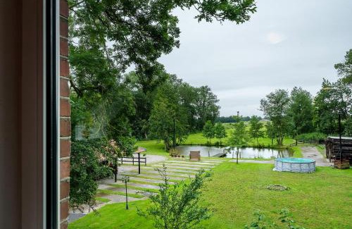 Stadland Apartment | Discover Grodenhof: Family-Friendly Hotel with Pool Access