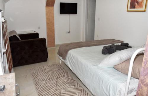 Zajecar Apartment | Top-Rated Grof Apartmani: Family-Friendly Comfort Awaits