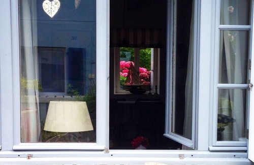 Groix House | Groix Charming house, ideally located 50 meters from the beach in Locmaria