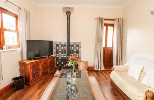 Masham House | Gromit Cottage: Pet-Friendly Getaway with High Guest Ratings