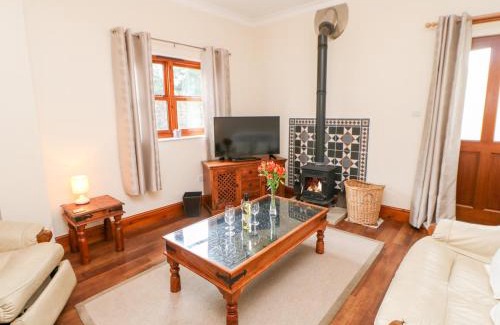 Masham House | Gromit Cottage: Pet-Friendly Getaway with High Guest Ratings