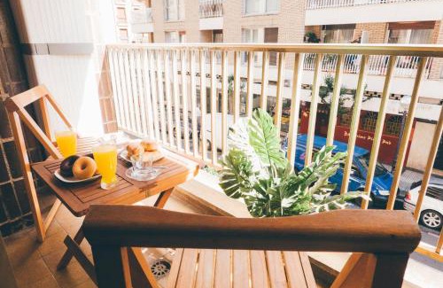 Gros Apartment | Gros Zurriola Beach: Pet-Friendly with Oceanfront Views