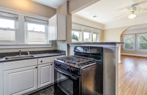 Grosse Pointe House | Experience Grosse Pointe - Downtown Detroit Gem with Pool