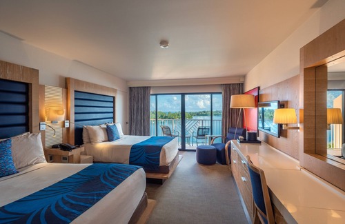 Hamilton Parish Resort | Relax at Grotto Bay Beach Resort - 4-Star Eco-Friendly Escape
