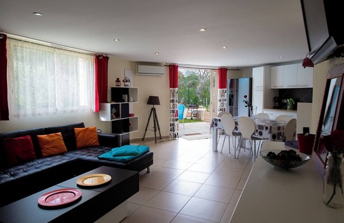 Sotta Apartment | Tranquil Villa with Garden Near Porto Vecchio - 9.6 Rating