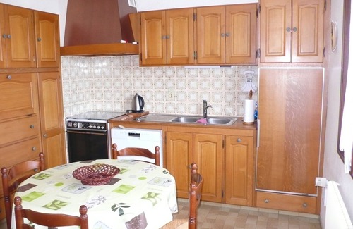 Excenevex Cabin | Ground-Floor Apartment Near Sandy Beach - Guest Rated 9.8