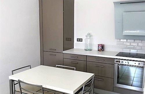 Villanova Apartment | Ideal Apartment Villanova: 2 Bedrooms, Top Amenities