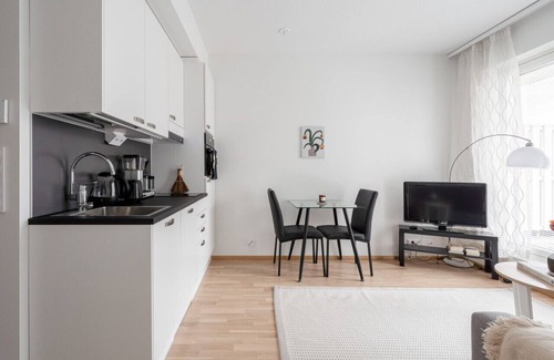 Tampere Apartment | Ground floor apartment close to Tram Line & Shopping