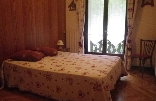 Seytroux Apartment | Exquisite Ground Floor Apartment with Pool Access
