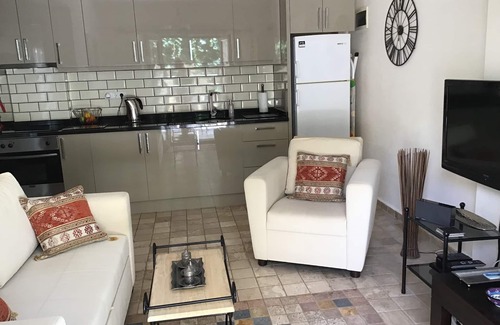 Kalkan Apartment | Relaxing Ground Floor Apartment with Pool & Ocean View