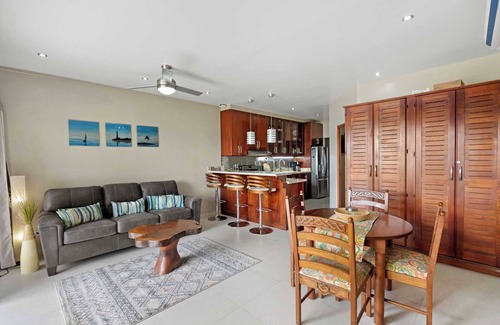 Playa Flamingo Apartment | Ground-Floor Condo Near Beach & Marina by SPCR