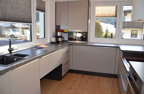 Russbach am Pass Gschuett Apartment | Ground floor (ground floor) - House van der Leij
