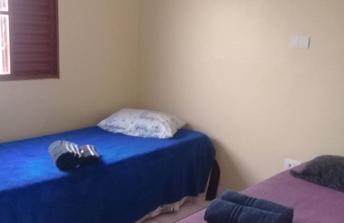 Subsetor Norte - 2 House | Convenient Ground Floor Retreat for Business or Leisure