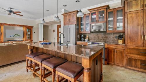 Poipu Villa | Elegant Ground Floor Penthouse with Pool in Poipu Kai