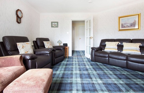 Pitlochry Apartment | Exceptional Ground Floor Apartment in Pitlochry Centre